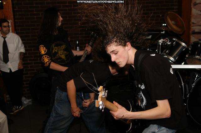 [abhorred on Oct 31, 2004 at the Chopping Block (Boston, Ma)]