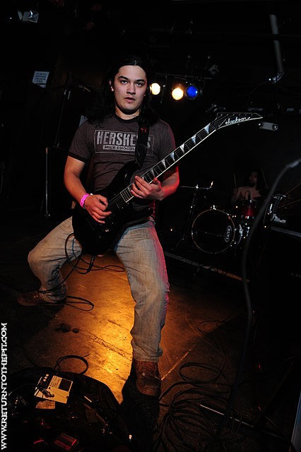 [absence of the sun on Feb 11, 2011 at the Palladium (Worcester, MA)]
