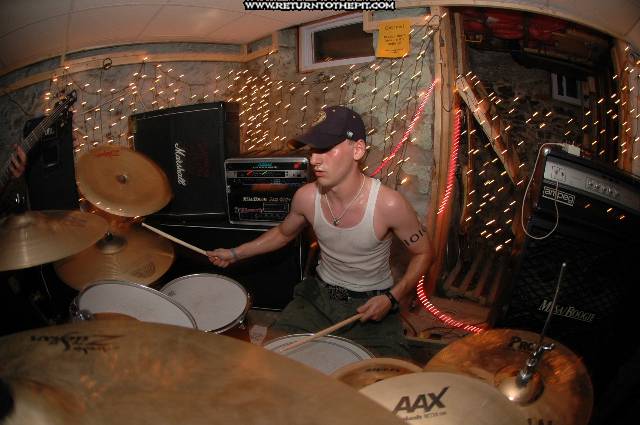 [aganihm on Aug 27, 2005 at the Library (Allston, Ma)]