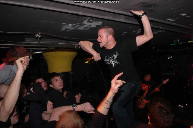 [all that remains on Jan 13, 2005 at the Bombshelter (Manchester, NH)]