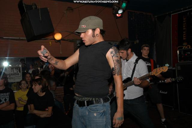 [angela rose on Sep 26, 2004 at Fat Cat's (Springfield, Ma)]