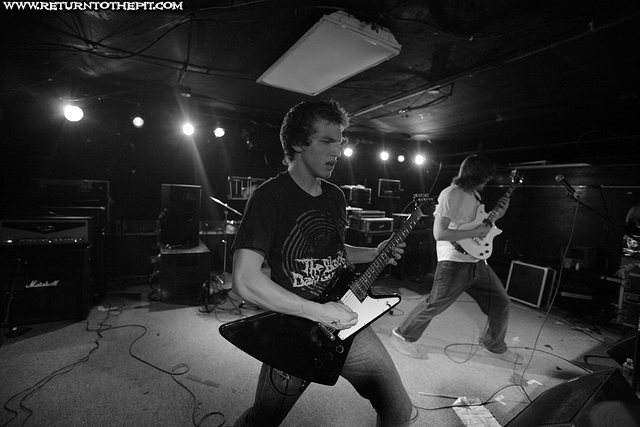 [apothis on May 11, 2007 at The Station (Portland, ME)]
