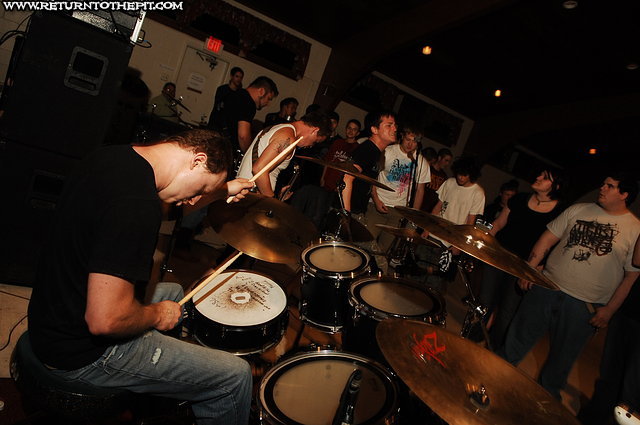 [beneath the sky on Jul 10, 2007 at Sirens (Milford, NH)]