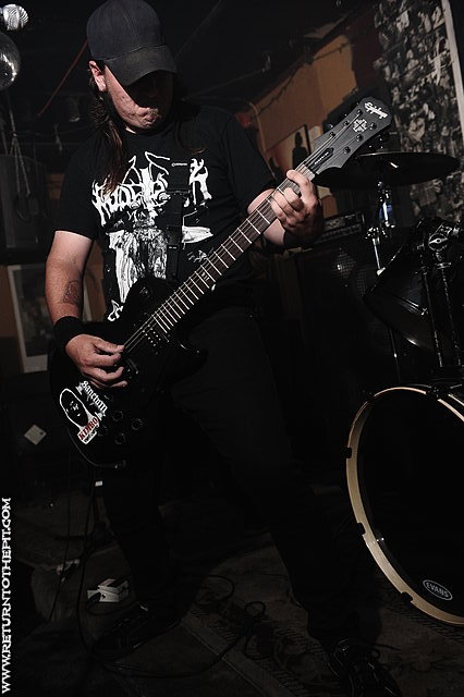 [blood of the gods on Aug 22, 2010 at Midway Cafe (Jamacia Plain, MA)]
