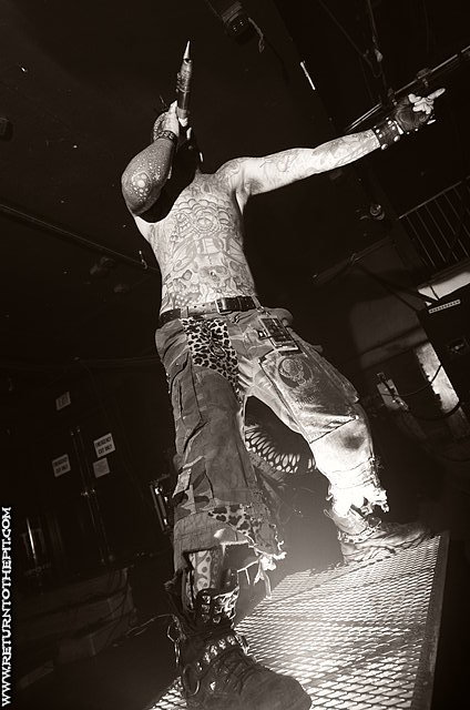 [blue felix on Oct 14, 2011 at the Palladium - Secondstage (Worcester, MA)]