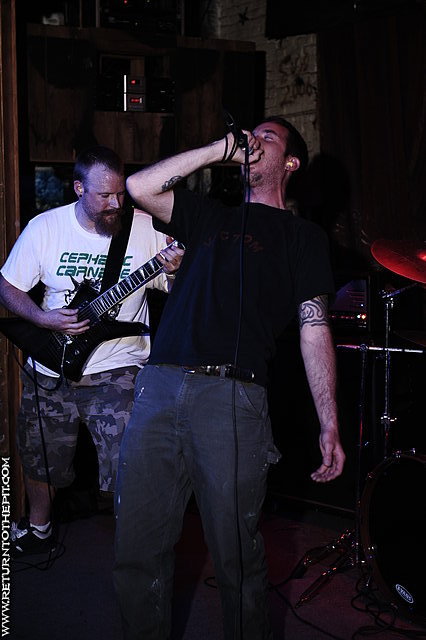 [boarcorpse on Apr 15, 2010 at Ralph's (Worcester, MA)]