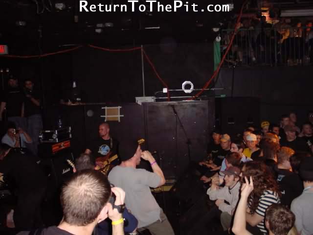 [burnt by the sun on Apr 13, 2001 at The Palladium (Worcester, MA)]
