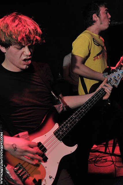 [casket architects on May 17, 2008 at O'Briens Pub (Allston, MA)]