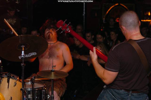 [conifer on Jul 17, 2005 at Middle East (Cambridge, Ma)]