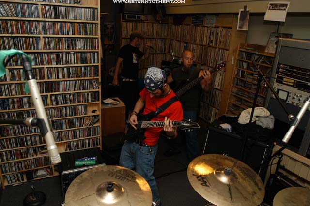 [deadwater drowning on Jun 17, 2003 at Live in the WUNH studios (Durham, NH)]