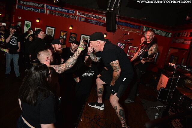 [death before dishonor on Oct 22, 2021 at the Shaskeen Pub (Manchester, NH)]