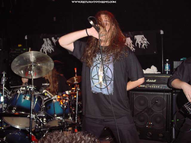 [decapitated on Jul 31, 2002 at the Met Cafe (Providence, RI)]