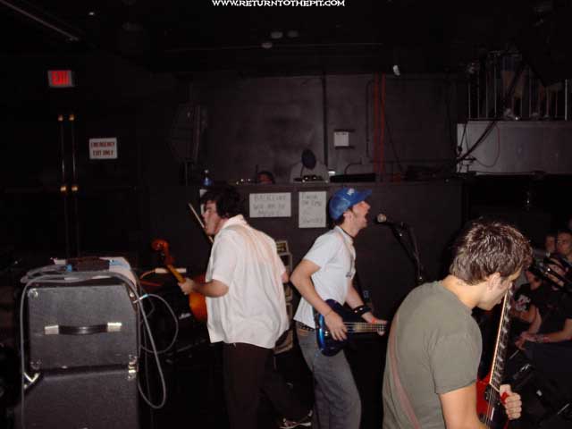 [dot flash line on Sep 15, 2002 at Skatefest Second Stage The Palladium (Worcester, MA)]