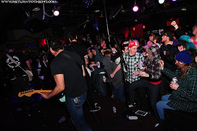 [eddie and the louvers on Jan 9, 2009 at Club Hell (Providence, RI)]