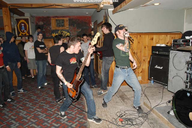 [embrace today on Mar 28, 2003 at Exit 23 (Haverhill, Ma)]