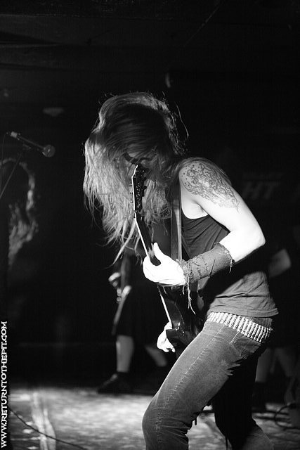 [finntroll on Sep 22, 2007 at Mark's Showplace (Bedford, NH)]