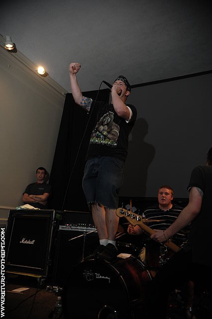 [ghost town fury on May 2, 2008 at Mercy House (Amherst, MA)]