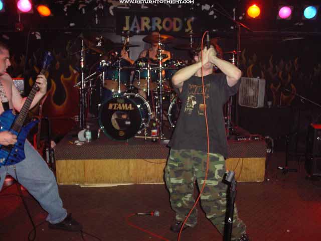 [goratory on Oct 12, 2002 at Jarrod's Place (Attleboro, MA)]