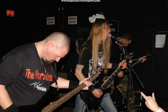 [grave on May 29, 2003 at The Palladium (Worcester, MA)]