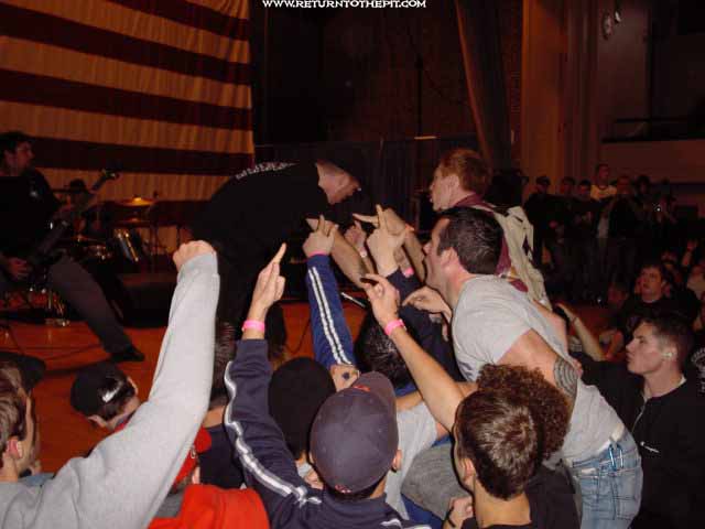 [hatebreed on Oct 26, 2002 at Back to School Jam (Framingham, Ma)]