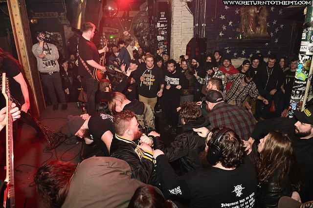 [high command on Jan 30, 2020 at Ralph's (Worcester, MA)]