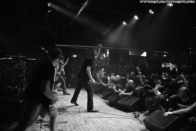 [insect warfare on May 27, 2017 at Baltimore Sound Stage (Baltimore, MD)]