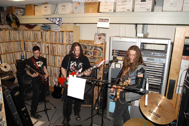 [kevorkians angels on Mar 25, 2003 at Live in the WUNH studios (Durham, NH)]