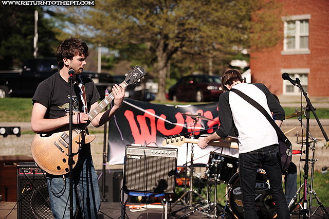 [lesser knowns on Apr 10, 2010 at Congreve Fishbowl - UNH (Durham, NH)]