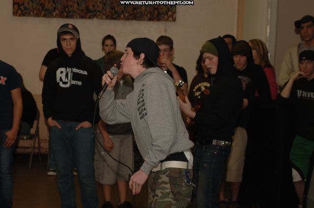 [low blow on Apr 7, 2006 at Wilmington United Methodist Church (Wilmington, MA)]