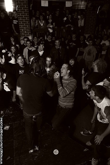 [maintain on Oct 16, 2009 at Anchors Up (Haverhill, MA)]