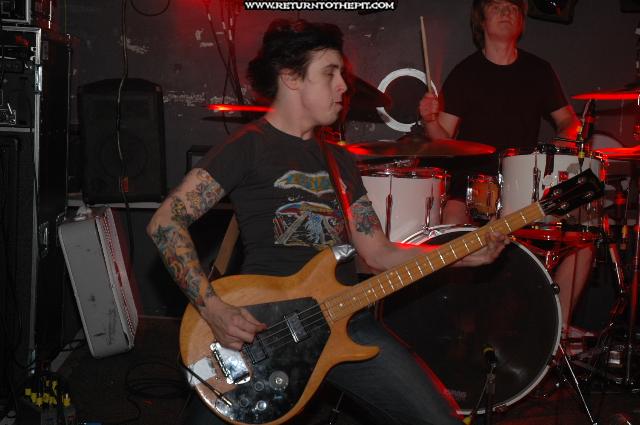 [misery signals on Feb 3, 2005 at the Bombshelter (Manchester, NH)]
