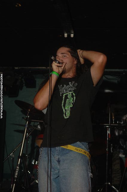 [mongrel on Sep 29, 2006 at Mark's Showplace (Bedford, NH)]