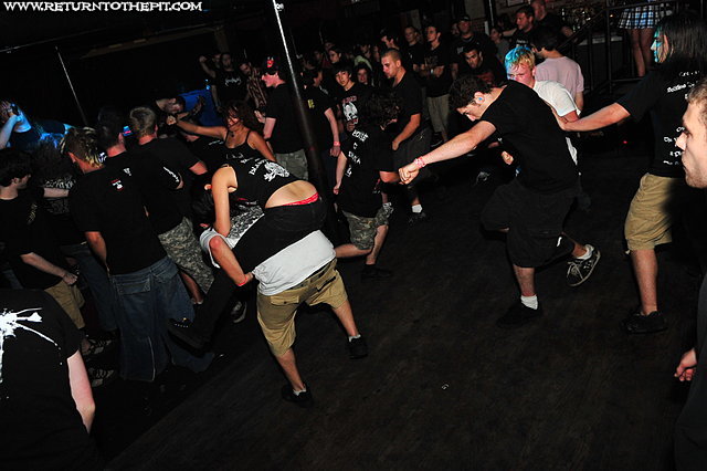 [mucopus on Aug 10, 2008 at Club Hell (Providence, RI)]