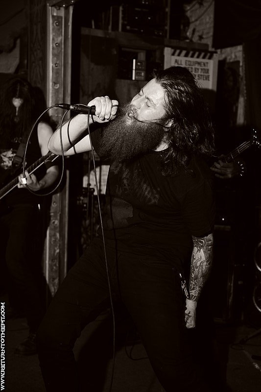 [nachzehrer on May 24, 2011 at Ralph's (Worcester, MA)]