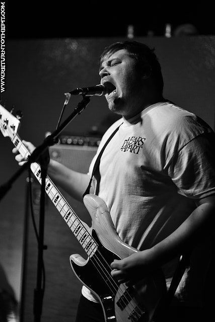 [northern life on Feb 17, 2019 at Bungalow Bar And Grill (Manchester, NH)]