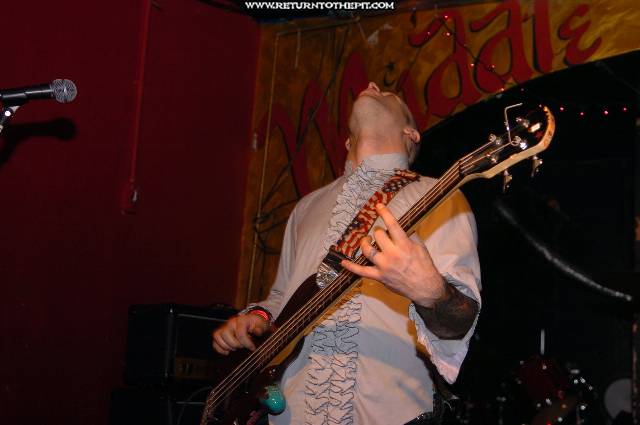 [nothing but enemies on Dec 27, 2005 at Middle East (Cambridge, Ma)]