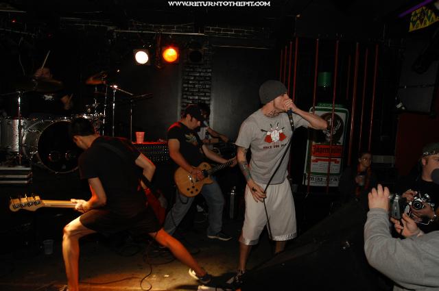 [on broken wings on Mar 21, 2004 at Sick-as-Sin fest main stage (Lowell, Ma)]
