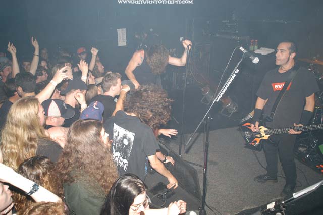 [overkill on Sep 12, 2003 at The Palladium (Worcester, MA)]