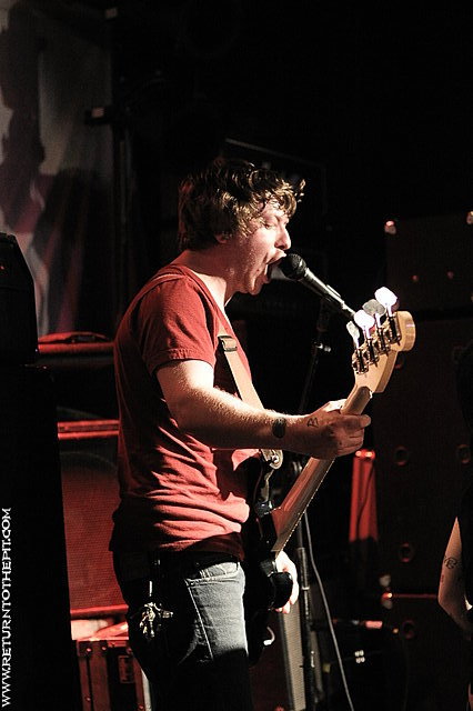 [pantom glue on May 21, 2009 at Great Scott's (Allston, MA)]