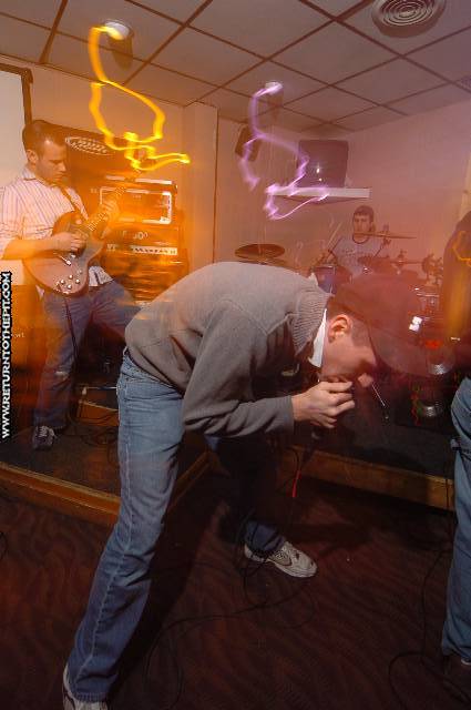[phoenix pyre on Feb 24, 2006 at Dee Dee's Lounge (Quincy, Ma)]