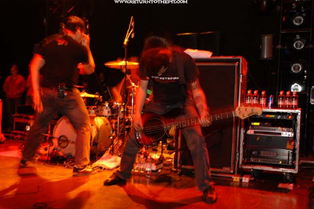 [poison the well on Sep 18, 2003 at The Palladium (Worcester, MA)]