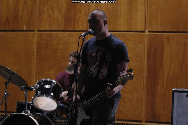 [proper hooligans on Apr 15, 2006 at Stratford Rm - MUB (Durham, NH)]
