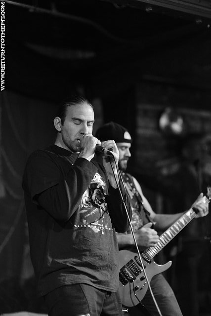 [ravage on Sep 30, 2017 at Ralph's (Worcester, MA)]