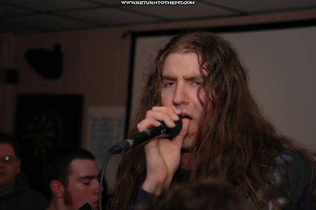 [ravage on Apr 2, 2005 at Dee Dee's Lounge (Quincy, Ma)]