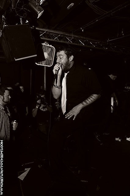 [refused of fire on Oct 28, 2010 at Great Scott's (Allston, MA)]