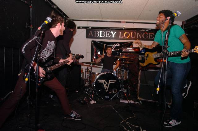 [ricky fitts on Jan 8, 2006 at Abbey Lounge (Somerville, MA)]