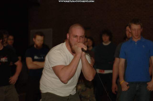 [roid rage on Apr 15, 2006 at Stratford Rm - MUB (Durham, NH)]