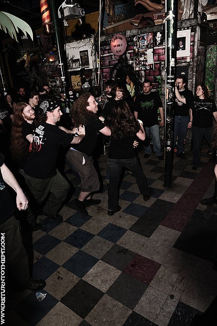 [scaphism on May 5, 2011 at Ralph's (Worcester, MA)]