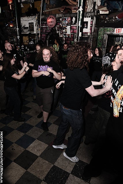 [scaphism on May 5, 2011 at Ralph's (Worcester, MA)]