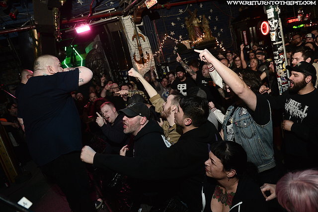 [sheer terror on Apr 2, 2016 at Ralph's (Worcester, MA)]